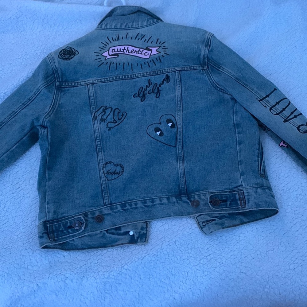 Blue , size s/p ☺️